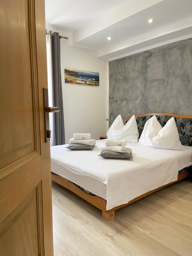 Rooms Valentino Porec Bagian luar foto