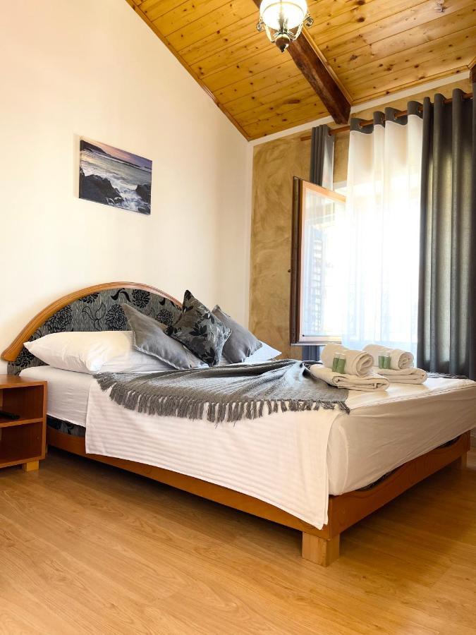 Rooms Valentino Porec Bagian luar foto