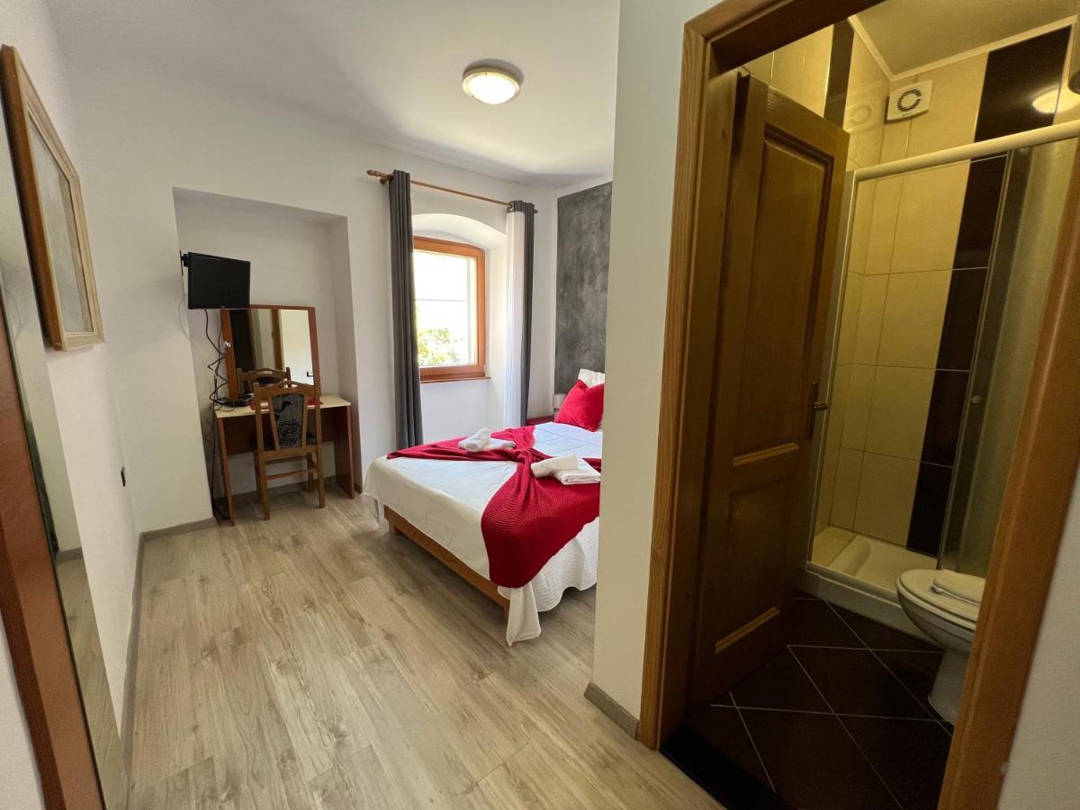 Rooms Valentino Porec Bagian luar foto